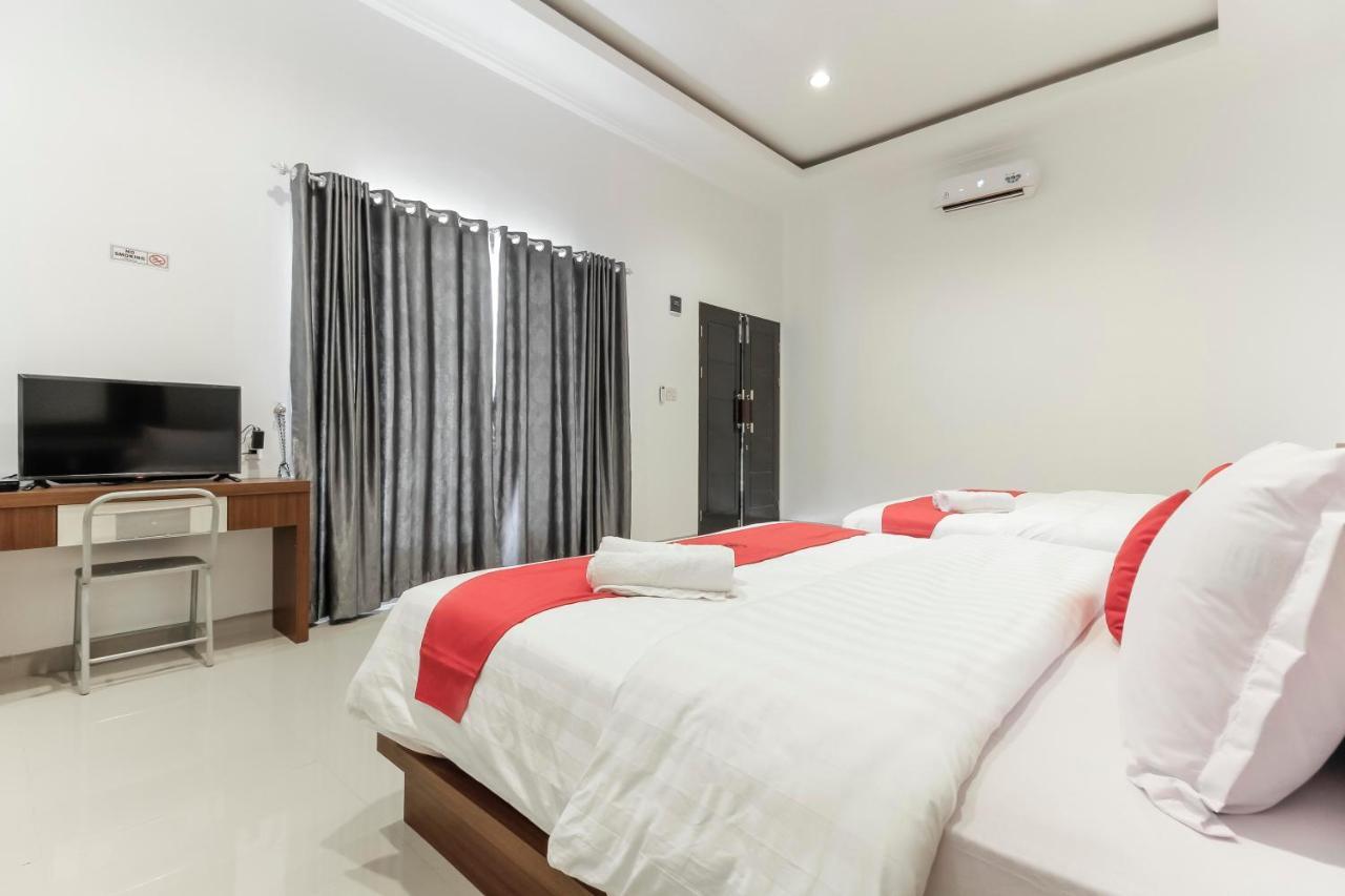 Reddoorz Premium @ Setiabudi Medan Sunggal Eksteriør bilde
